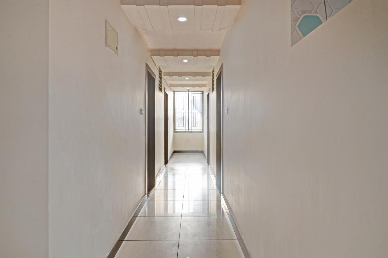 Itsy By Treebo - Royal Comfort Hotel Bengaluru Kültér fotó